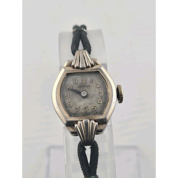 Vintage Swiss Benrus 17 Jewels Ladies Manual Wind Runs Well Gold Plated Case - Picture 1 of 12